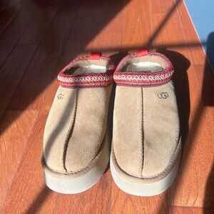 Ugg tazz platforms